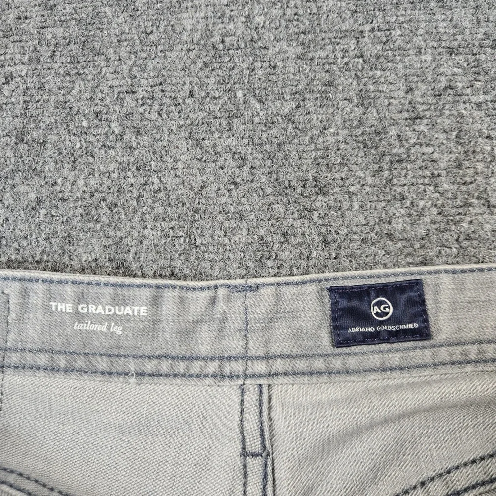 AG Adriano Goldschmied The Graduate Tailored Leg Gray Jeans 30x34 Actual 32x30.5